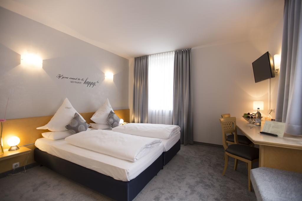 Drexel'S Parkhotel Memmingen Szoba fotó