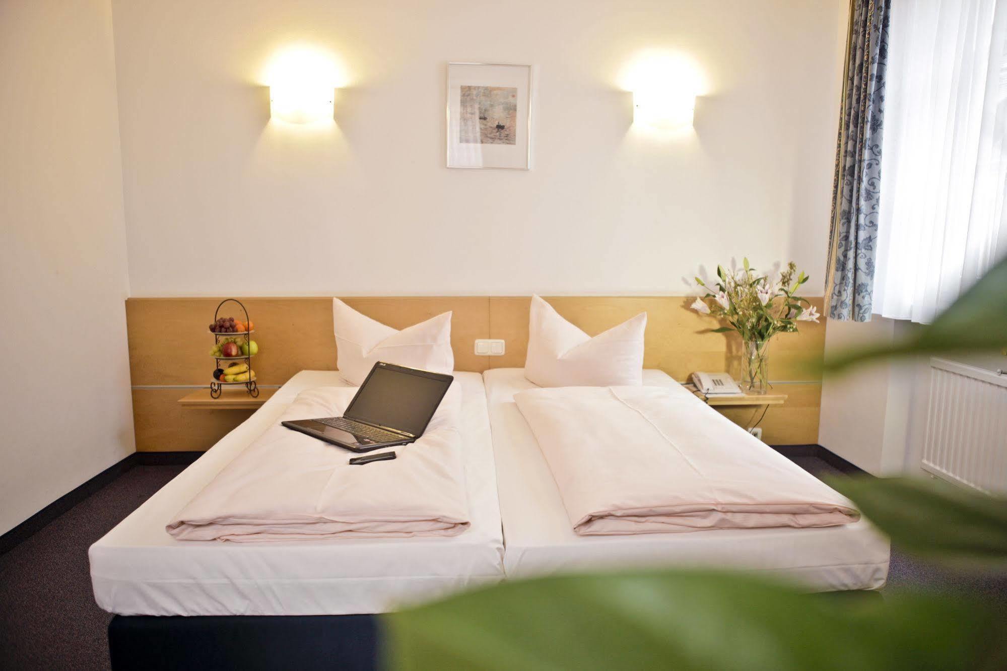 Drexel'S Parkhotel Memmingen Kültér fotó