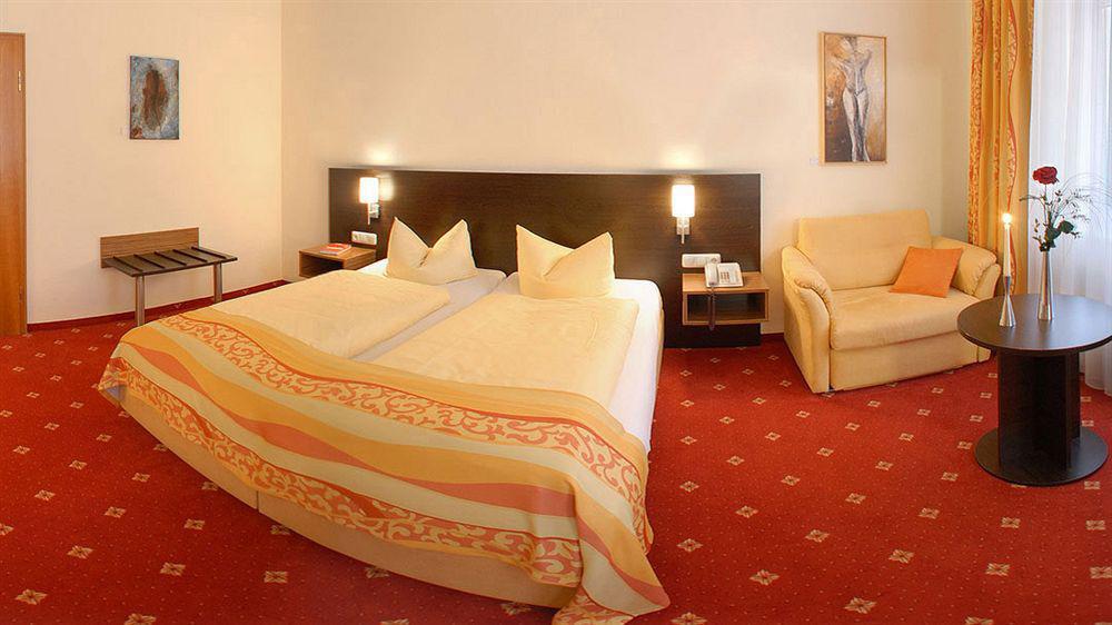 Drexel'S Parkhotel Memmingen Kültér fotó